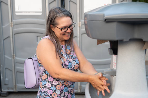 Portable Toilet Options We Offer in Tecumseh, NE